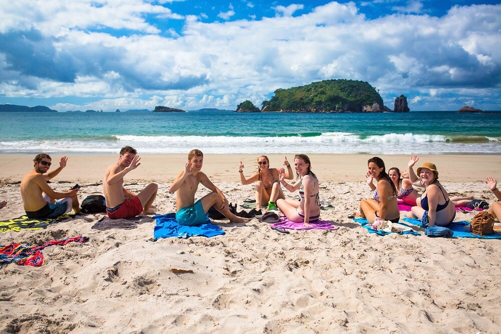 Entdecke den Hahei Beach in Neuseeland mit AIFs