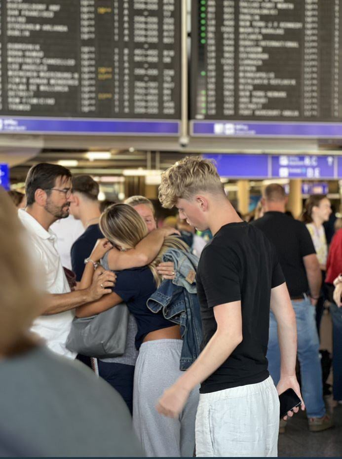 aifs-schueleraustausch-ausreise-flughafen