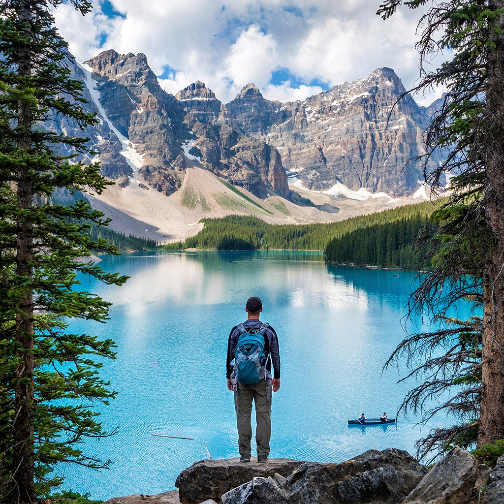 aifs-kanada-landschaft-berge-person